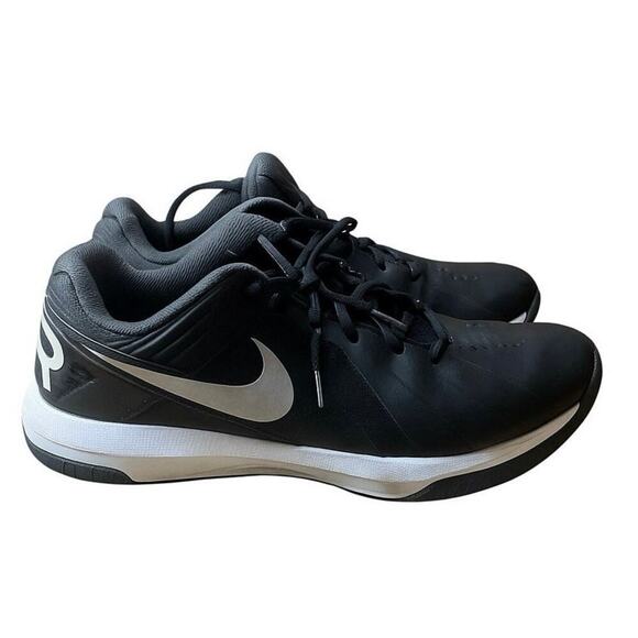 Nike Other - Nike Air Mavin Sneakers Men’s 10 Black White Low Top Basketball Trainers